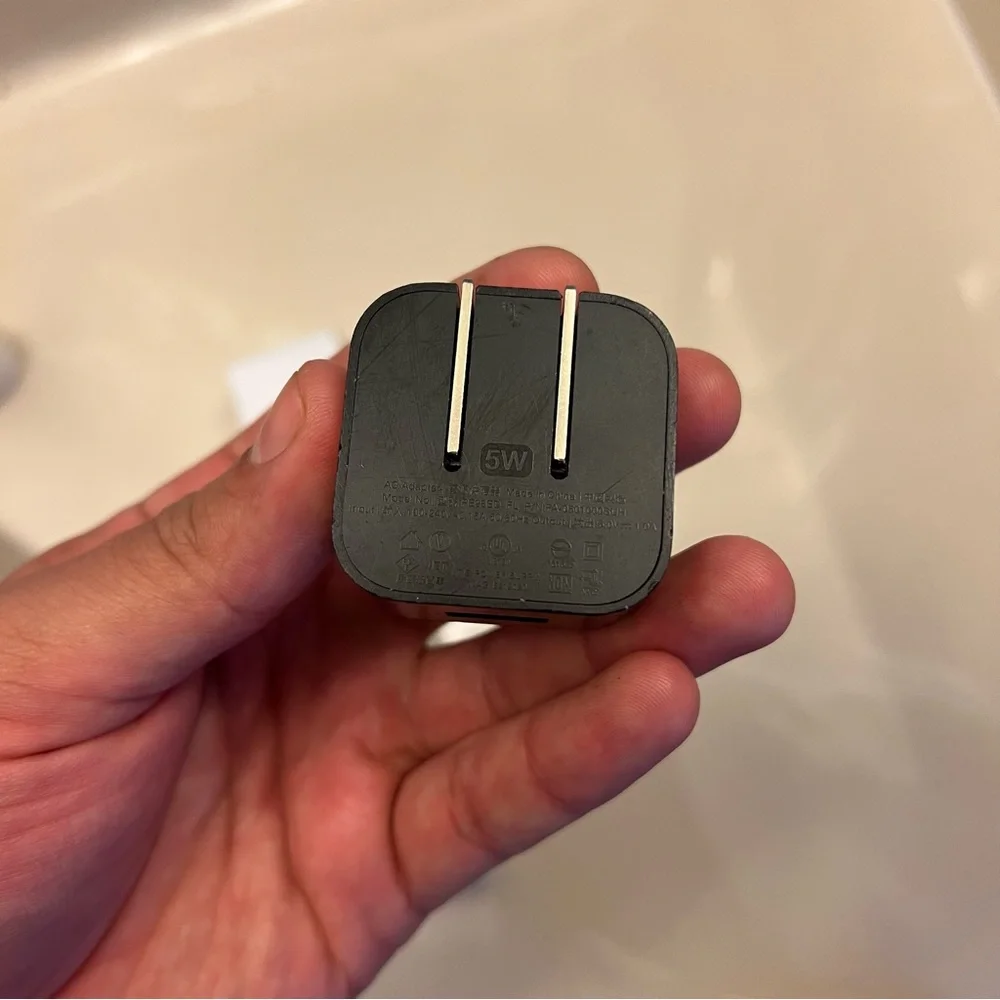Charger Cubes/blocks‎ (set of 6, Samsung, Amazon)
